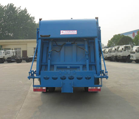 楚胜牌CSC5070ZYS3型压缩式垃圾车
