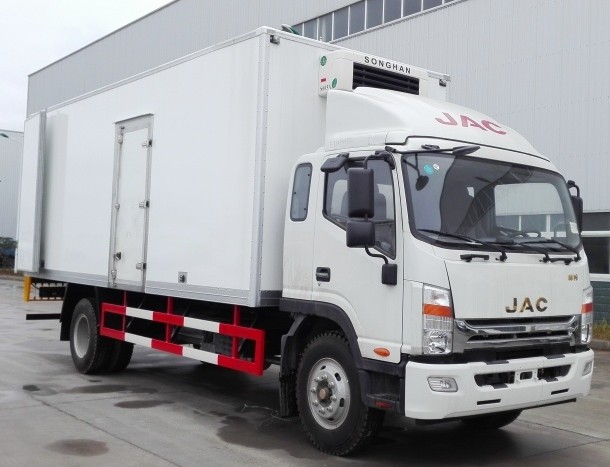 国五江淮帅铃W威司达7.6米冷藏车