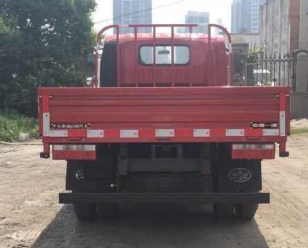 解放虎V自卸车