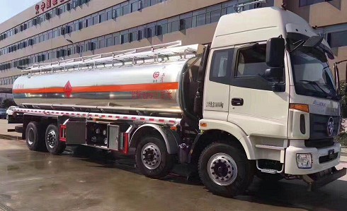福田欧曼前四后六24吨铝合金油罐车