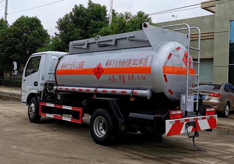 甲醇乙醇罐式运输车图片 甲醇乙醇罐式运输车图片