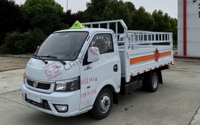 国六东风途逸汽油版2.7/3.1/3.4米气瓶运输车_湖北楚胜汽车