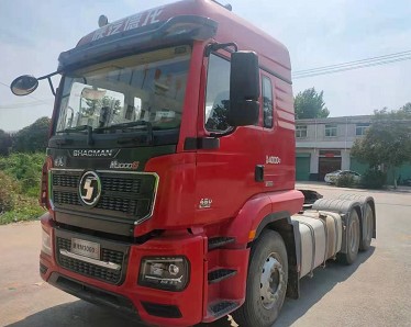 库存陕汽德龙新款M3000S牵引车 库存陕汽德龙新款M3000S牵引车