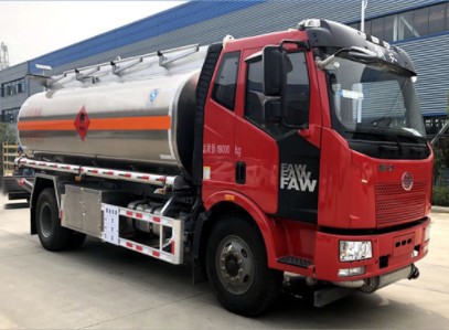解放J6单桥铝合金油罐车 解放J6单桥铝合金油罐车