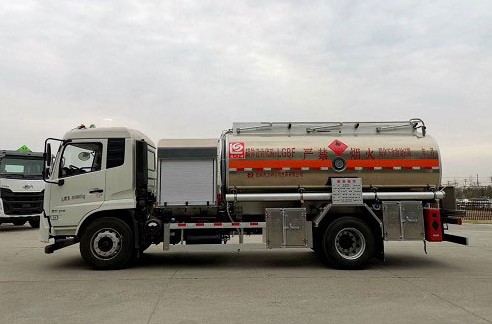 力神国六东风天锦飞机加油车 力神国六东风天锦飞机加油车
