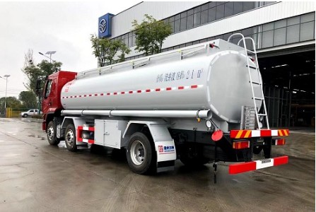 力神牌国五东风柳汽乘龙前四后四供液车 力神牌国五东风柳汽乘龙前四后四供液车