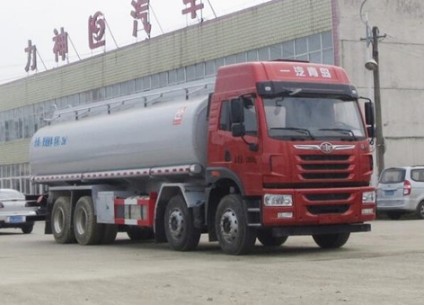SLS5320GPGC5Q型普通液体运输车图片 SLS5320GPGC5Q型普通液体运输车图片