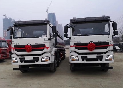 国五陕汽德龙前四后八供液车 国五陕汽德龙前四后八供液车