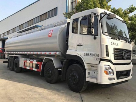 国五东风天龙前四后八供液车 国五东风天龙前四后八供液车
