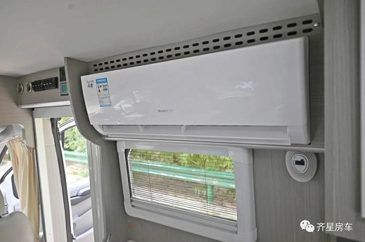 齐星大通V90升顶房车