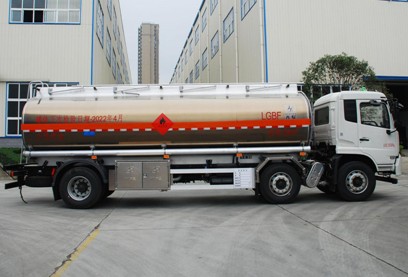 国六东风天锦25方油罐车 国六东风天锦25方油罐车