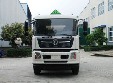 国六东风天锦25方油罐车 国六东风天锦25方油罐车