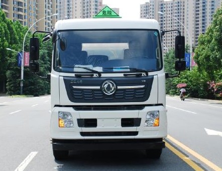 国六东风天锦16.6方双仓油罐车 国六东风天锦16.6方双仓油罐车