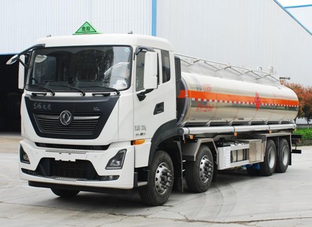 国六东风天龙25.6方双仓油罐车 国六东风天龙25.6方双仓油罐车