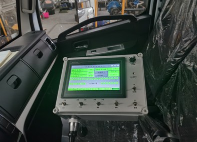 4.2立方智能型沥青洒布车 4.2立方智能型沥青洒布车