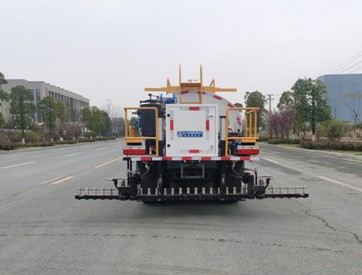 4.2立方标准型沥青洒布车 4.2立方标准型沥青洒布车