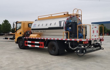 6.5吨东风华神T3普通型沥青洒布车 6.5吨东风华神T3普通型沥青洒布车