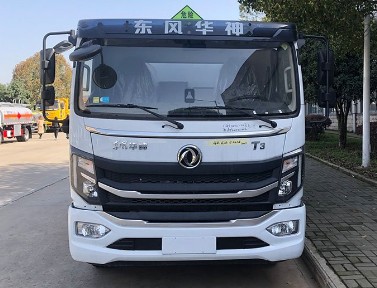 国六东风华神(T3)8吨油罐车 国六东风华神(T3)8吨油罐车