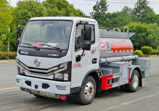 蓝牌油罐车|加油车图片 蓝牌油罐车|加油车图片