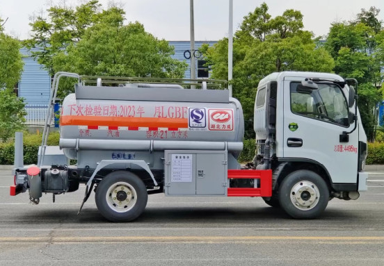 蓝牌油罐车|加油车图片 蓝牌油罐车|加油车图片