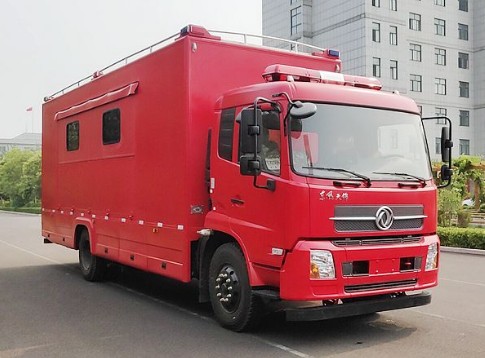 东风天锦军用炊事车 东风天锦军用炊事车