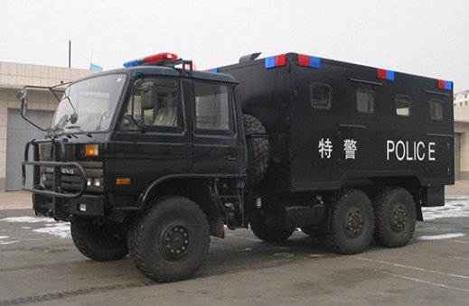 东风6×6双排特警应急炊事车 东风6×6双排特警应急炊事车