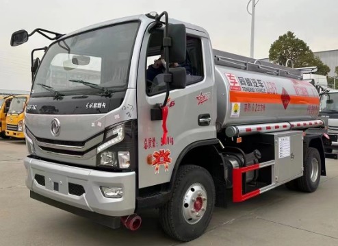 国六东风多利卡(D6)5吨油罐车 国六东风多利卡(D6)5吨油罐车