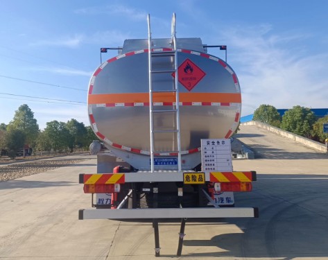 解放JK6前四后八铝合金油罐车_程力牌CL5320GYYLBWN型铝合金运油车 解放JK6前四后八铝合金油罐车_程力牌CL5320GYYLBWN型铝合金运油车