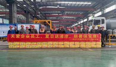 �������