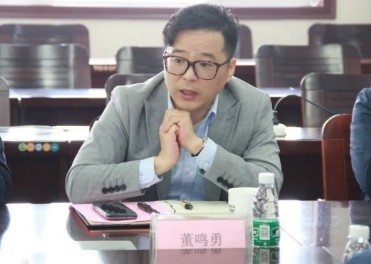 ���һ�ӭ�ù��ع���������е���쵼һ��ݰ�ٳ�ʤ����ָ��