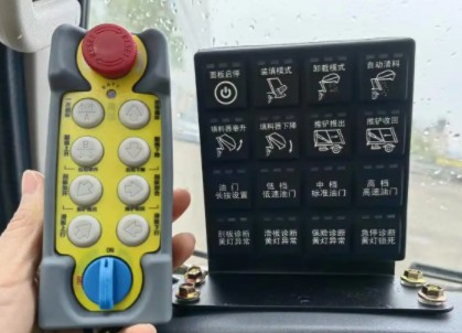 ���ϸ�����أ����е������ٶ�