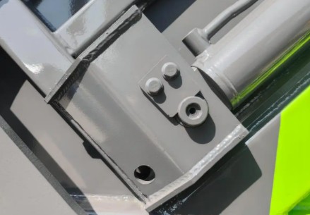 ��ǿ�ͻ����͸׵���